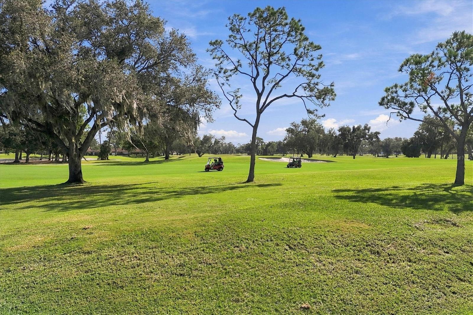 7405 W COUNTRY CLUB DRIVE N, #104, Sarasota, FL 34243