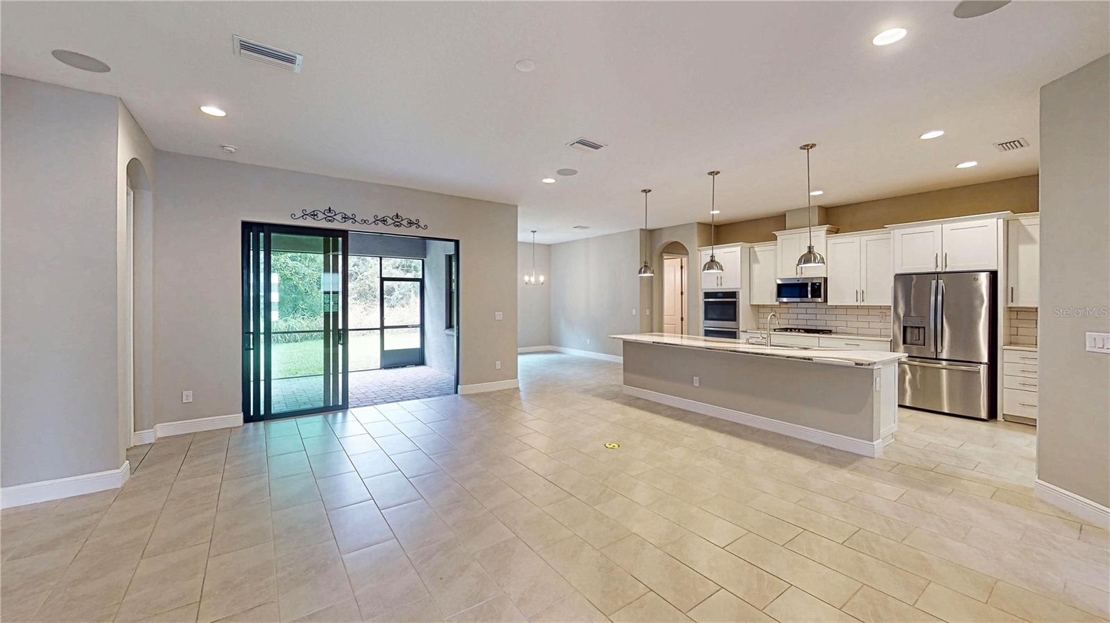 3911 GAVIOTA DRIVE, Ruskin, FL 33573