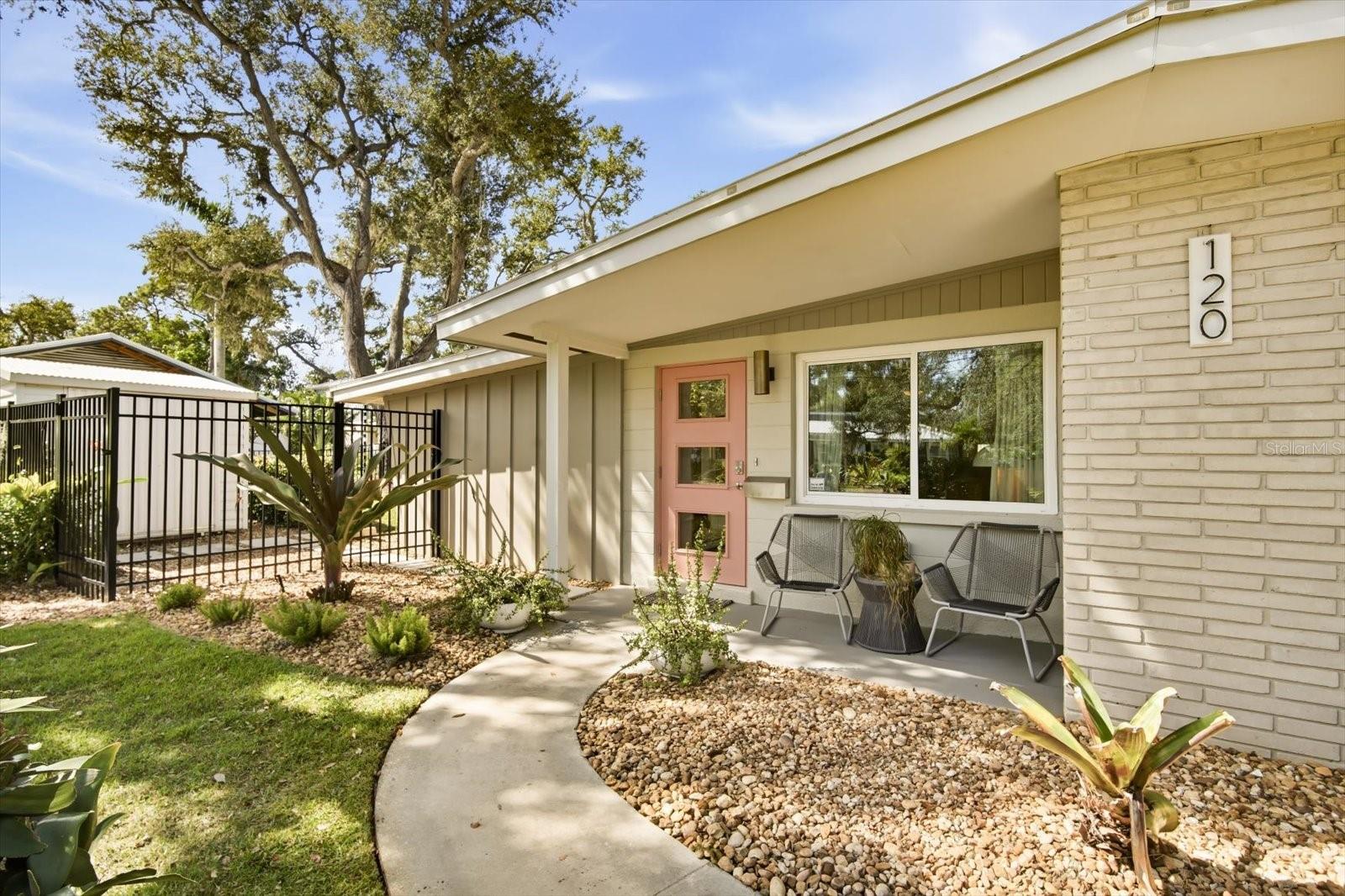 120 29TH STREET W, Bradenton, FL 34205