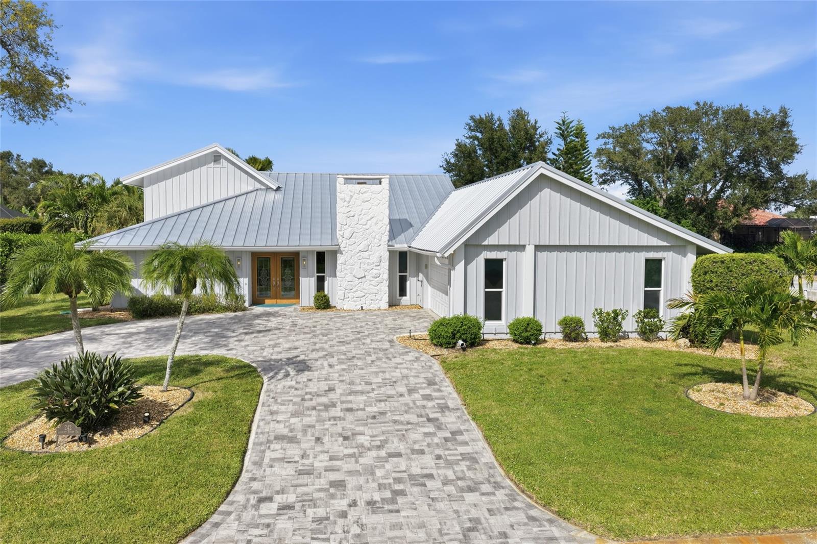 242 LOOKOUT POINT DRIVE, Osprey, FL 34229 242 LOOKOUT POINT DRIVE, Osprey, FL 34229