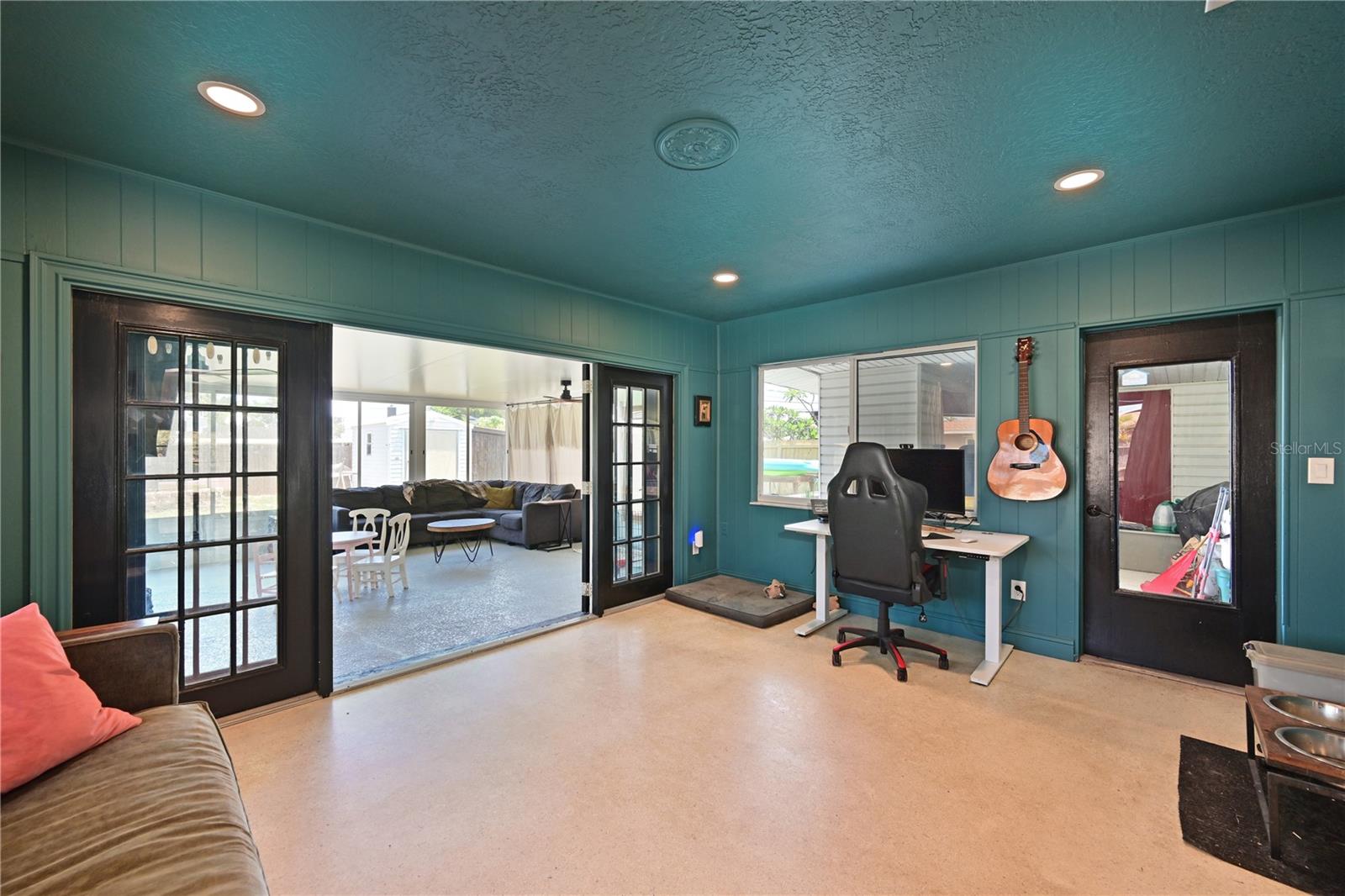 5812 2ND AVE DR NW, Bradenton, FL 34209