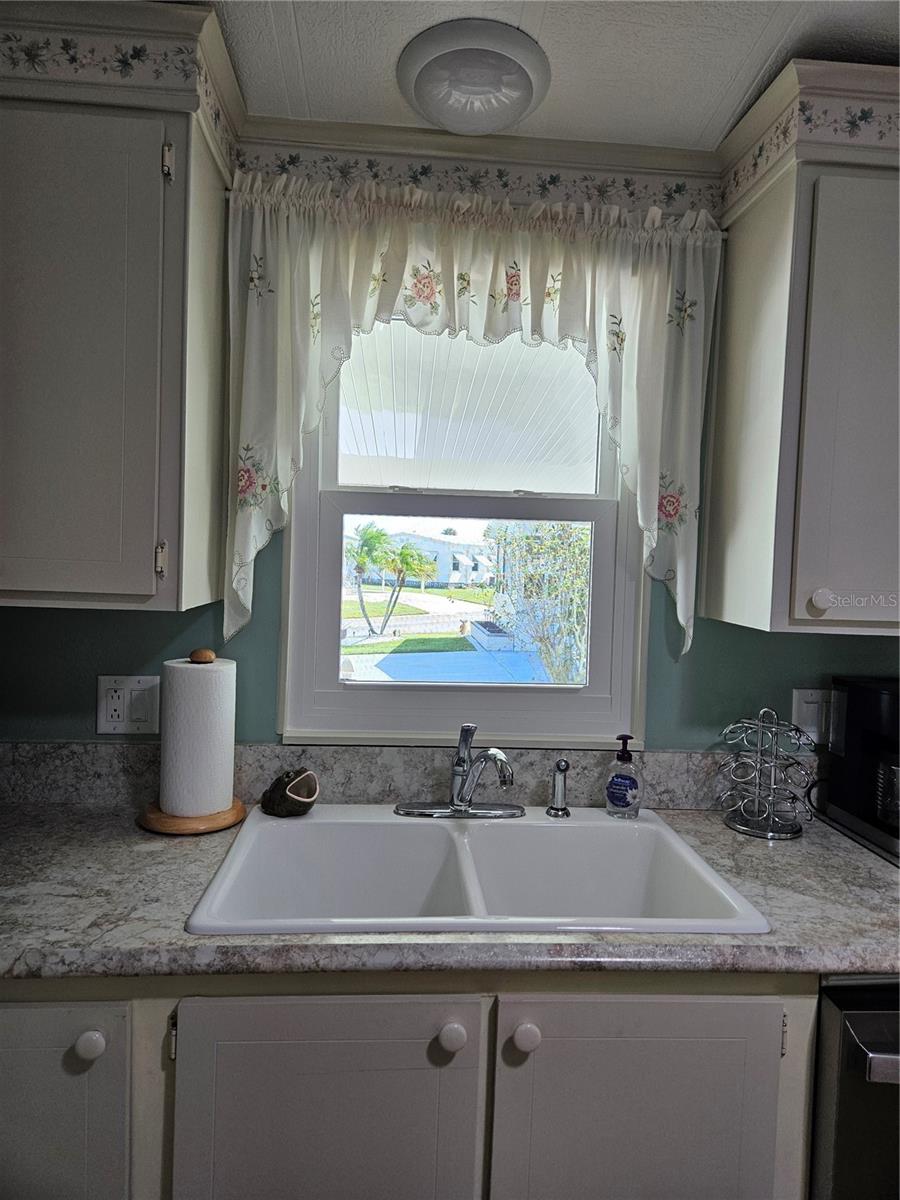 247 AVENUE OF BARONS, Nokomis, FL 34275