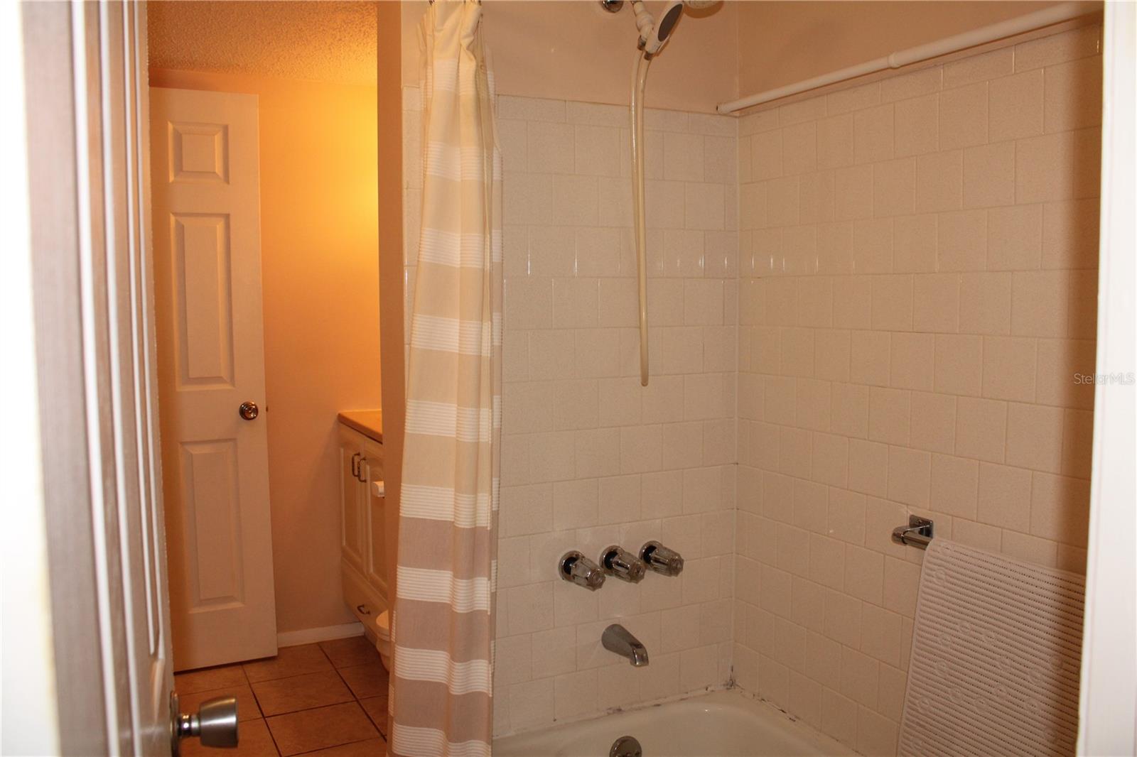 Jack-N-Jill bathroom