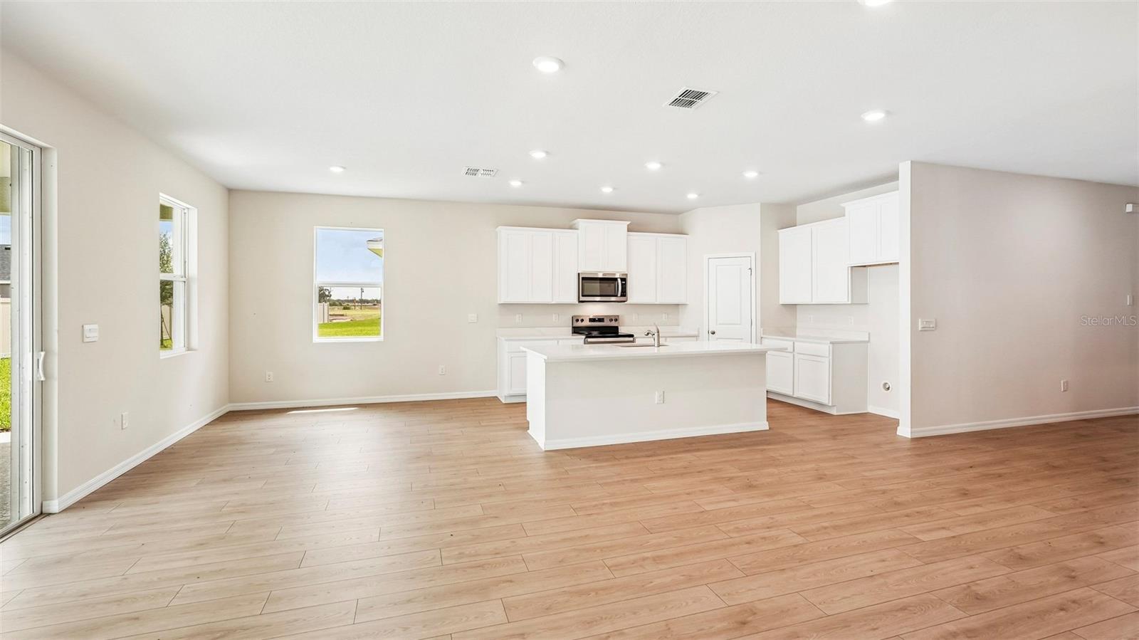 2048 VANDALIA PLACE, Parrish, FL 34219