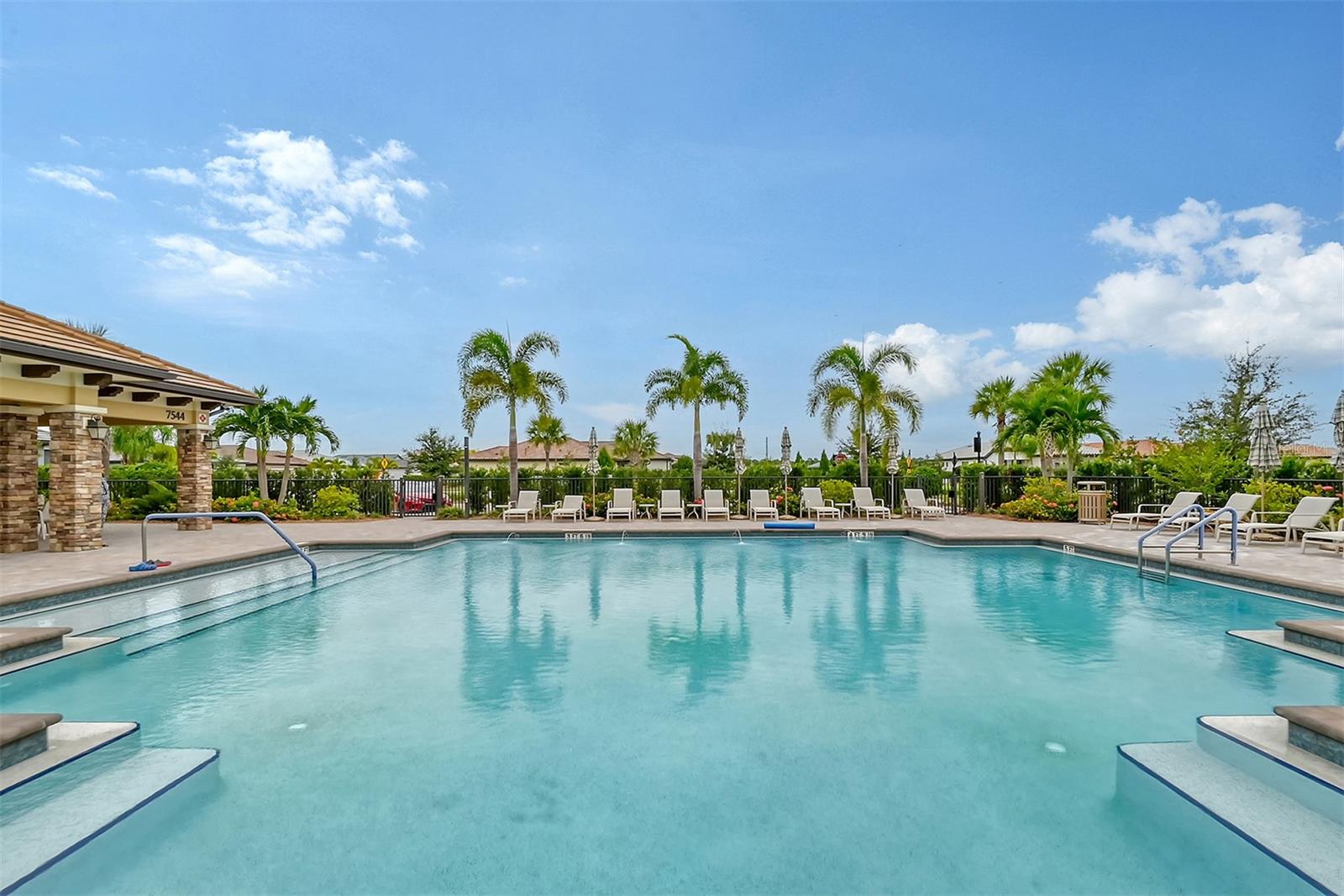 7608 SUMMERLAND COVE, Lakewood Ranch, FL 34202
