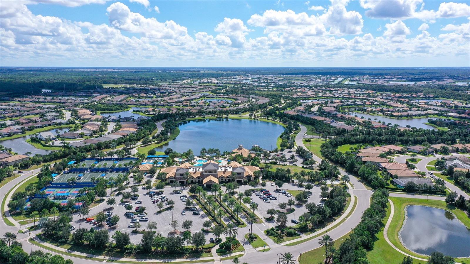 7608 SUMMERLAND COVE, Lakewood Ranch, FL 34202