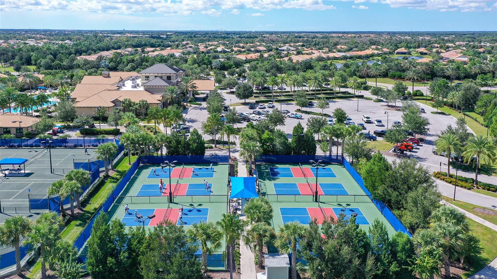 7608 SUMMERLAND COVE, Lakewood Ranch, FL 34202