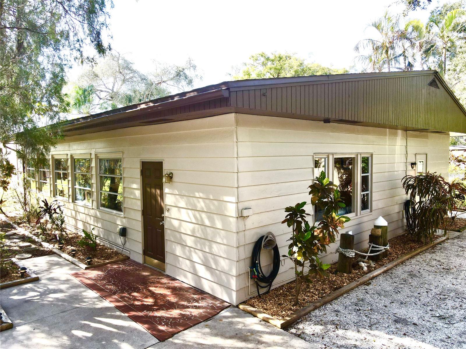 4306 GLORY PLACE, Sarasota, FL 34231