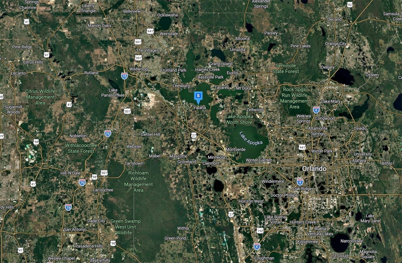 8340 LAKESHORE DRIVE, Yalaha, FL 34797 8340 LAKESHORE DRIVE, Yalaha, FL 34797