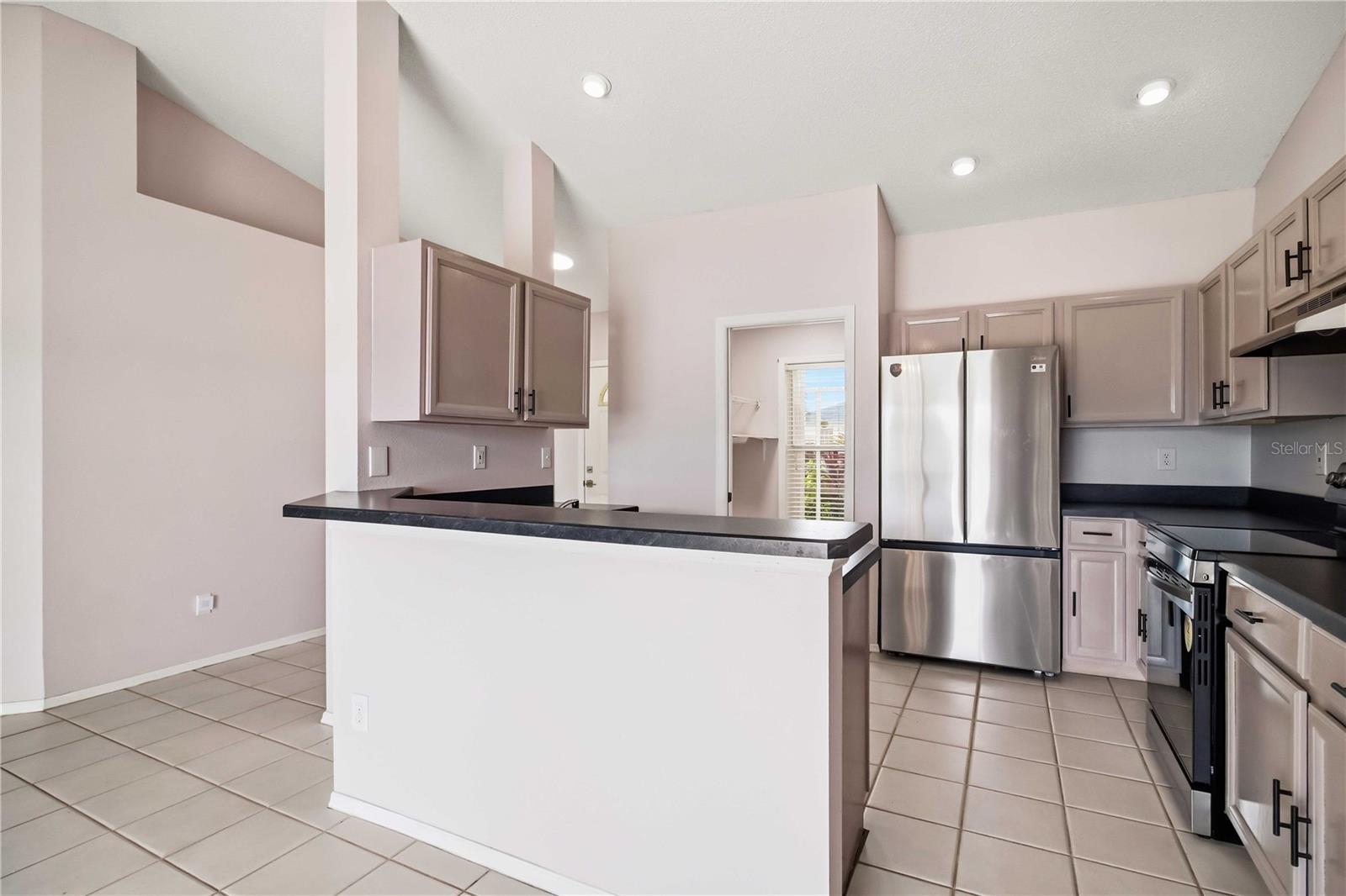5207 52ND AVENUE W, Bradenton, FL 34210