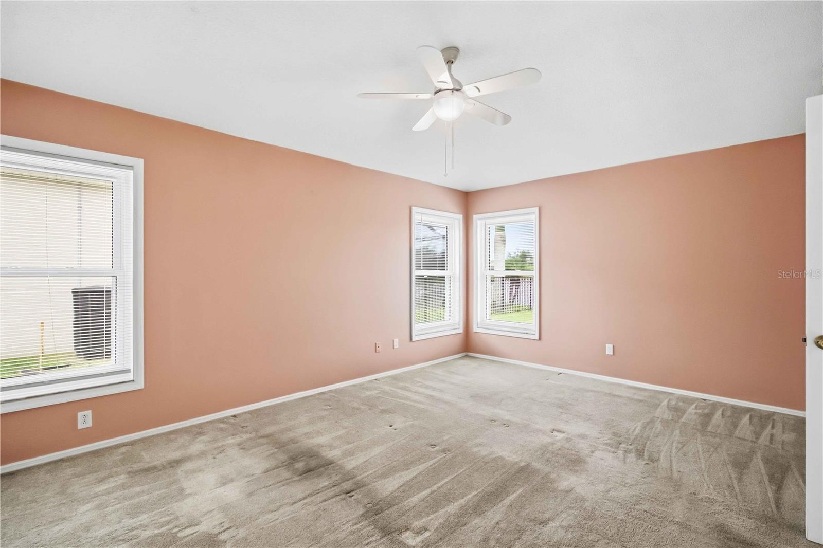 5207 52ND AVENUE W, Bradenton, FL 34210