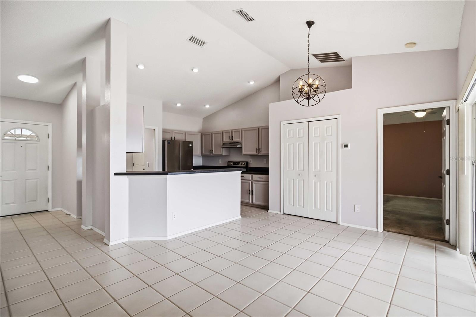 5207 52ND AVENUE W, Bradenton, FL 34210 5207 52ND AVENUE W, Bradenton, FL 34210
