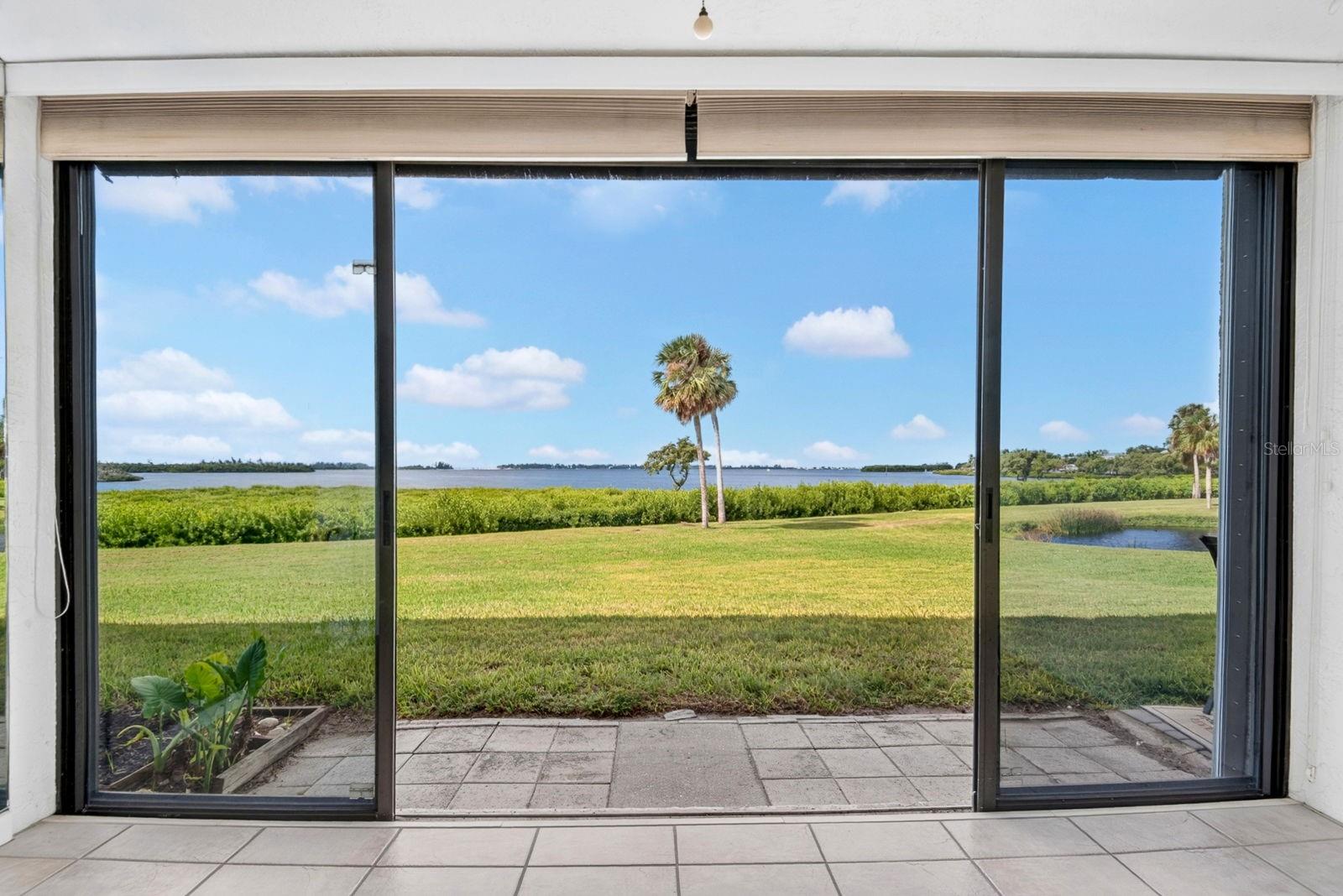 Wide scape of bay views no obstructions
