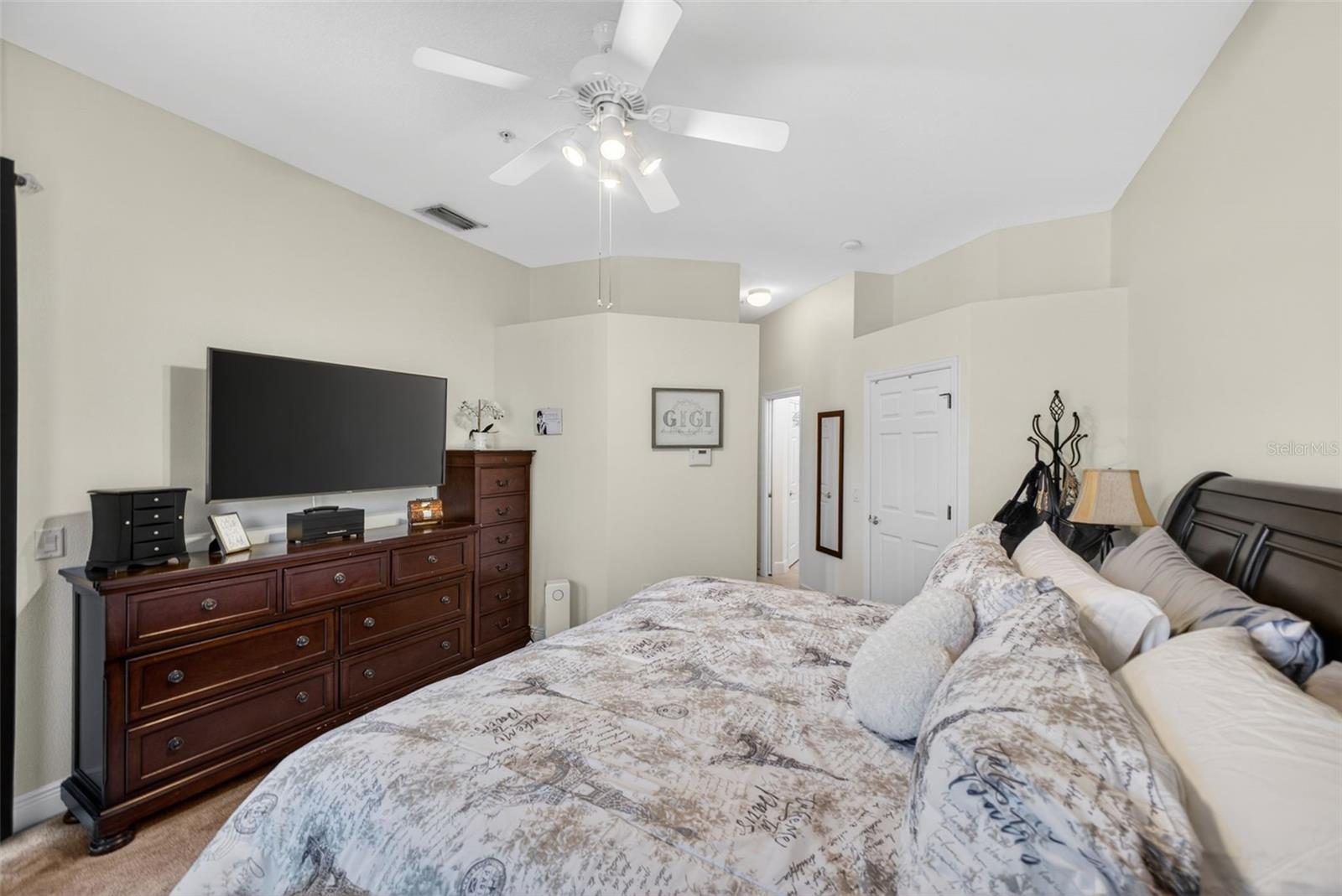 8229 MIRAMAR WAY, #204, Lakewood Ranch, FL 34202