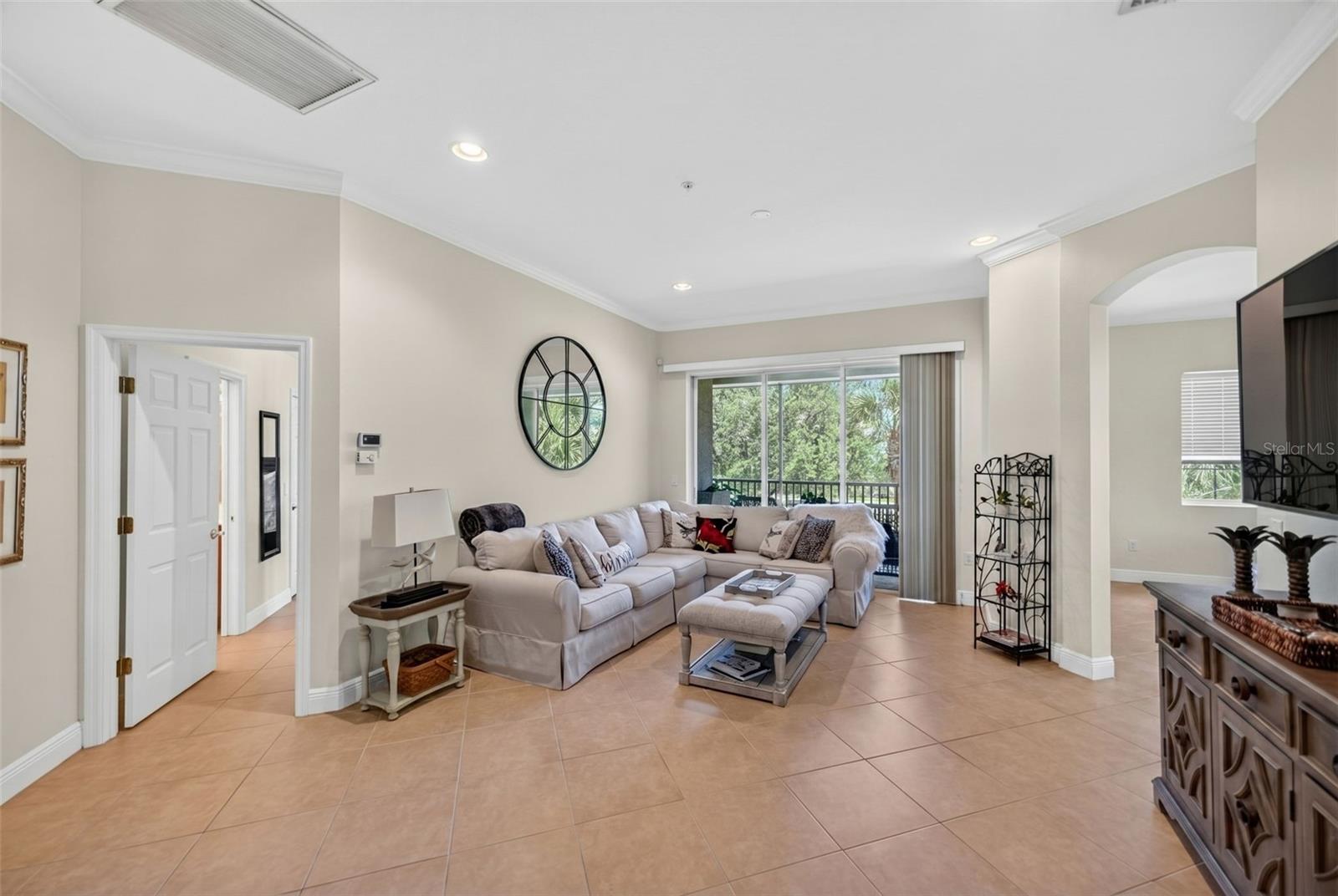 8229 MIRAMAR WAY, #204, Lakewood Ranch, FL 34202