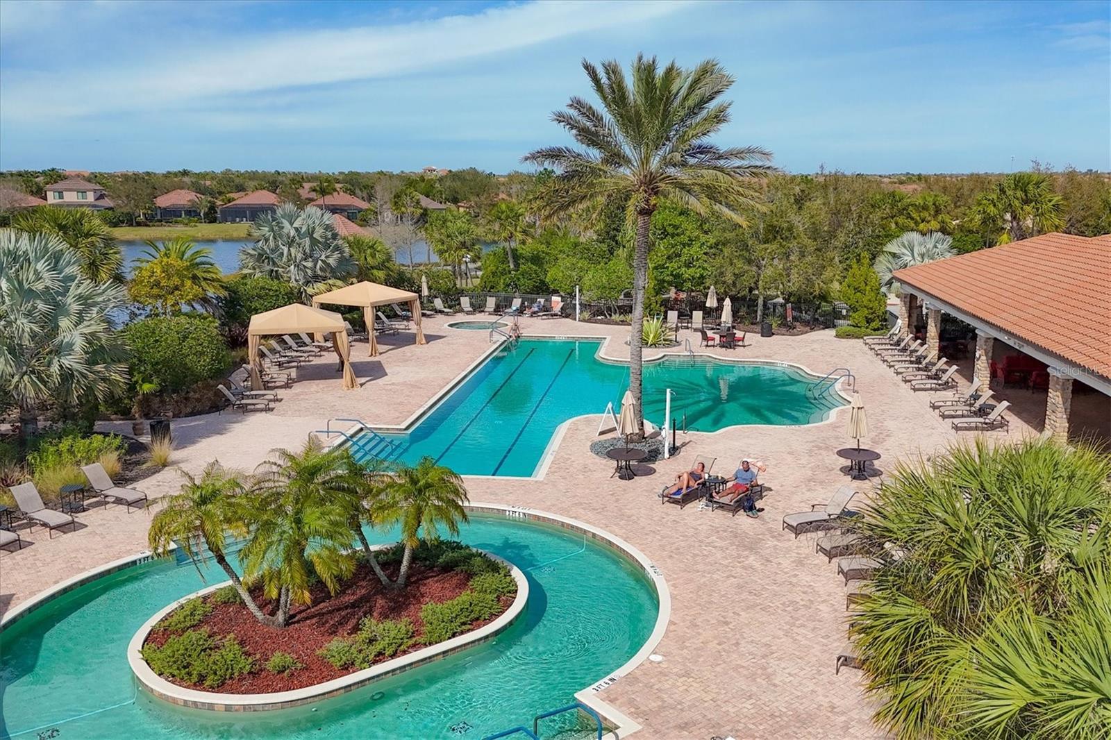 amenity center pool