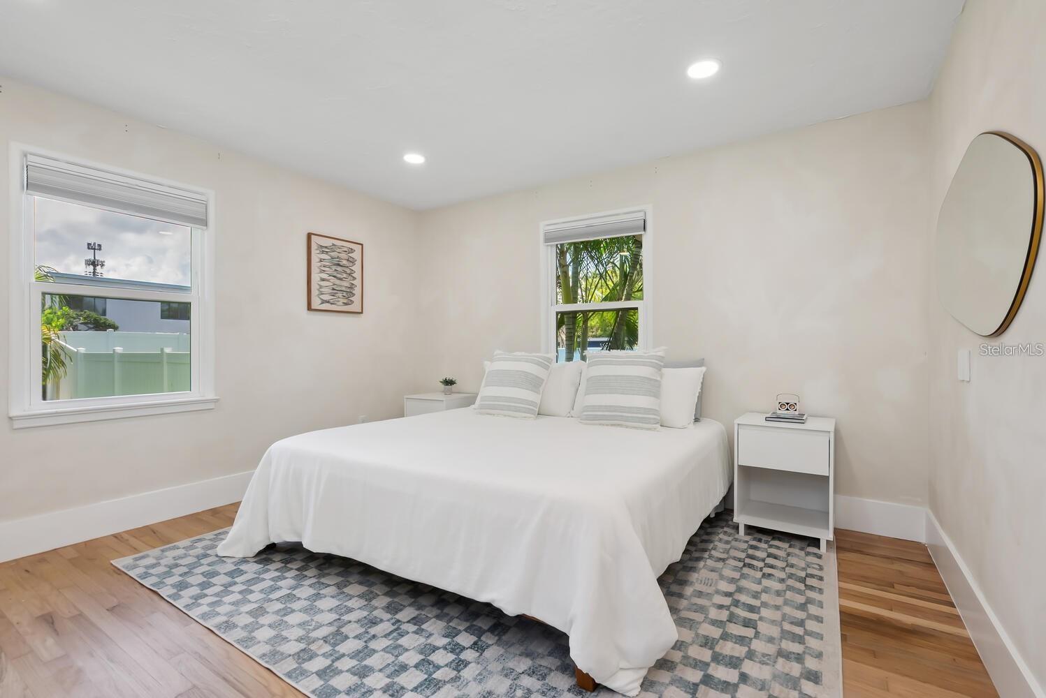1931 HIGH POINT CIRCLE, Sarasota, FL 34236