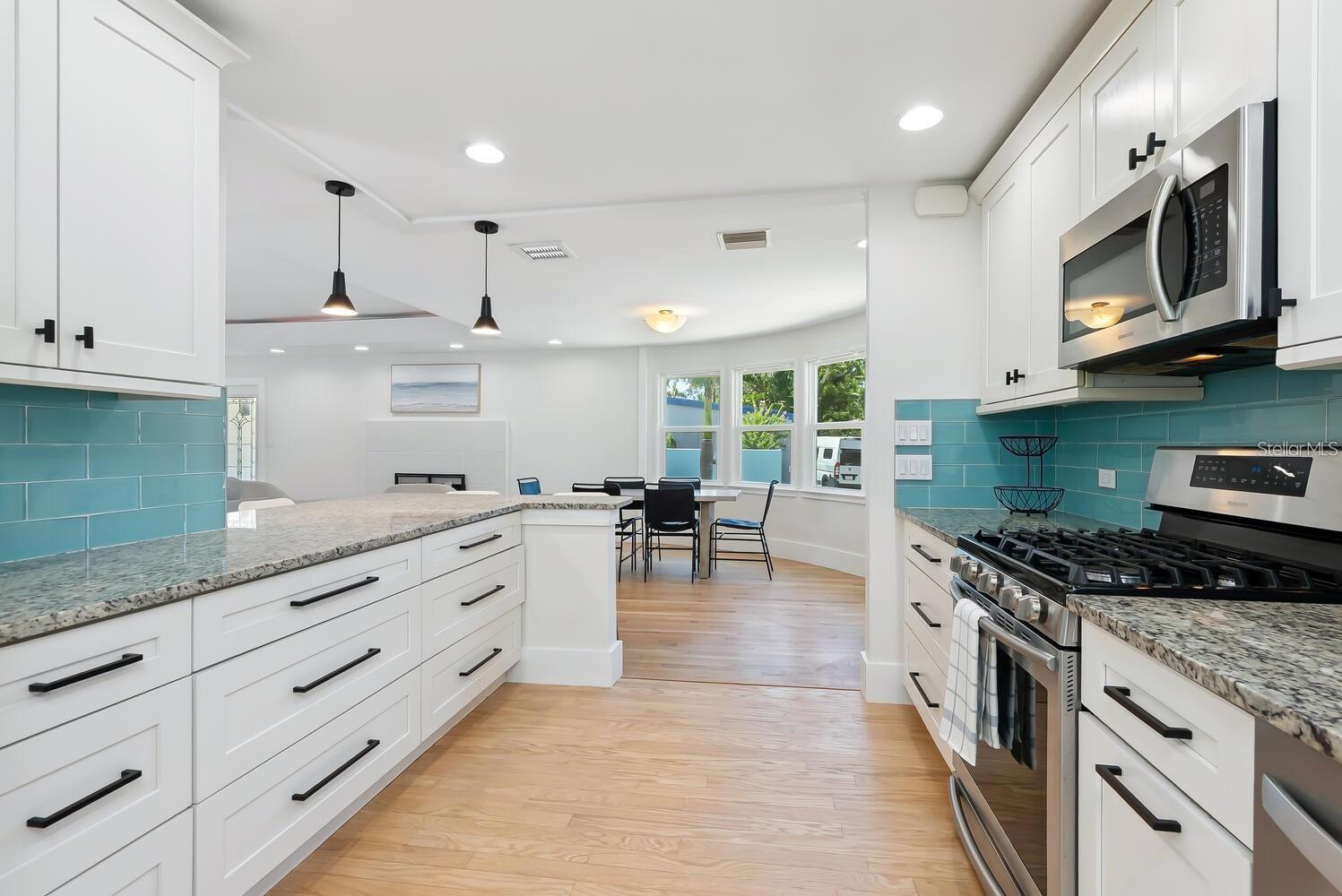 1931 HIGH POINT CIRCLE, Sarasota, FL 34236