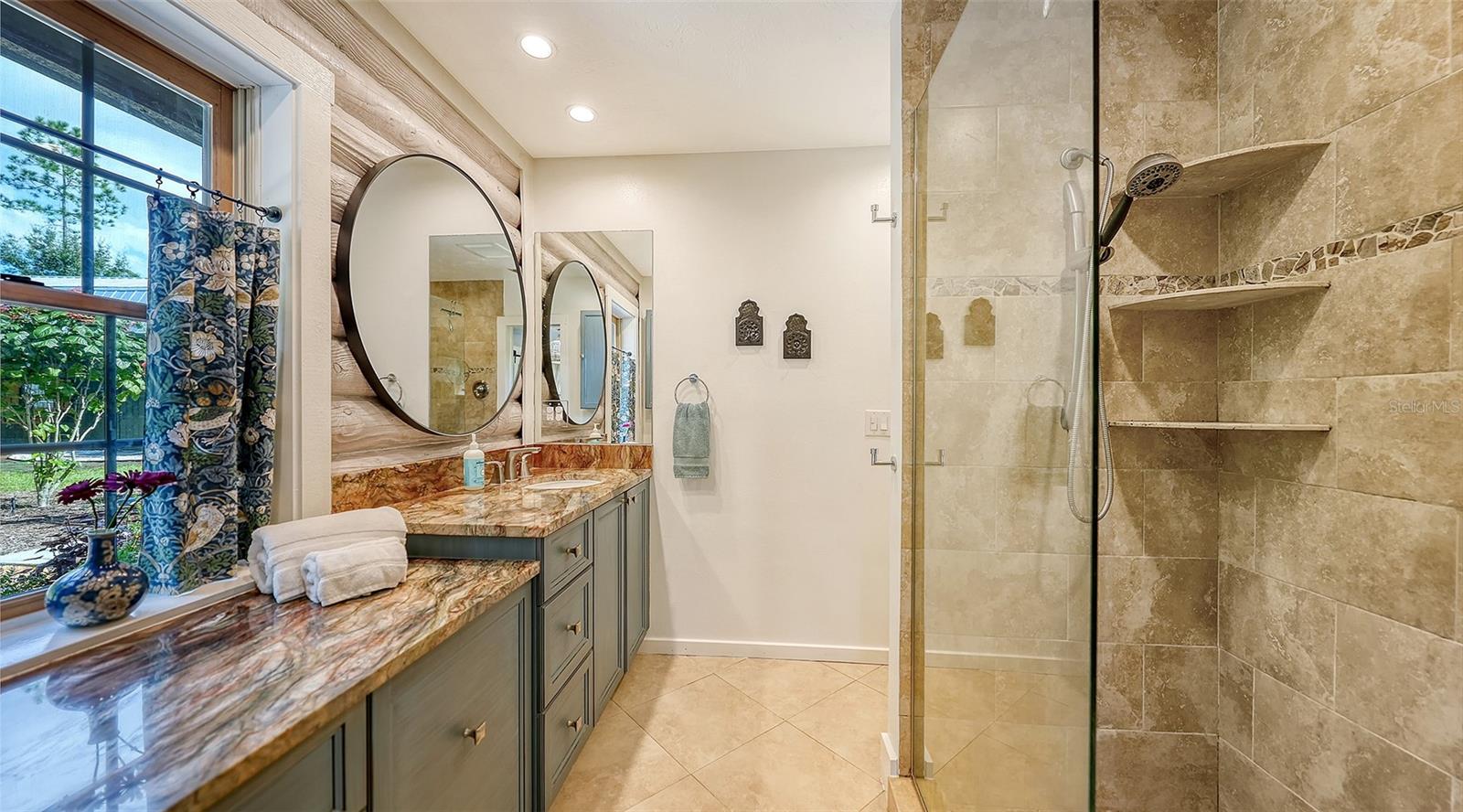 10604 OAK RUN DRIVE, Bradenton, FL 34211