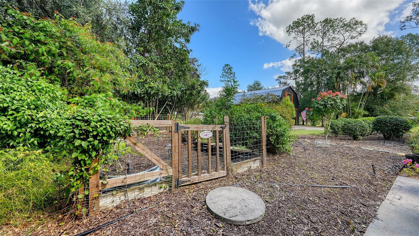 10604 OAK RUN DRIVE, Bradenton, FL 34211