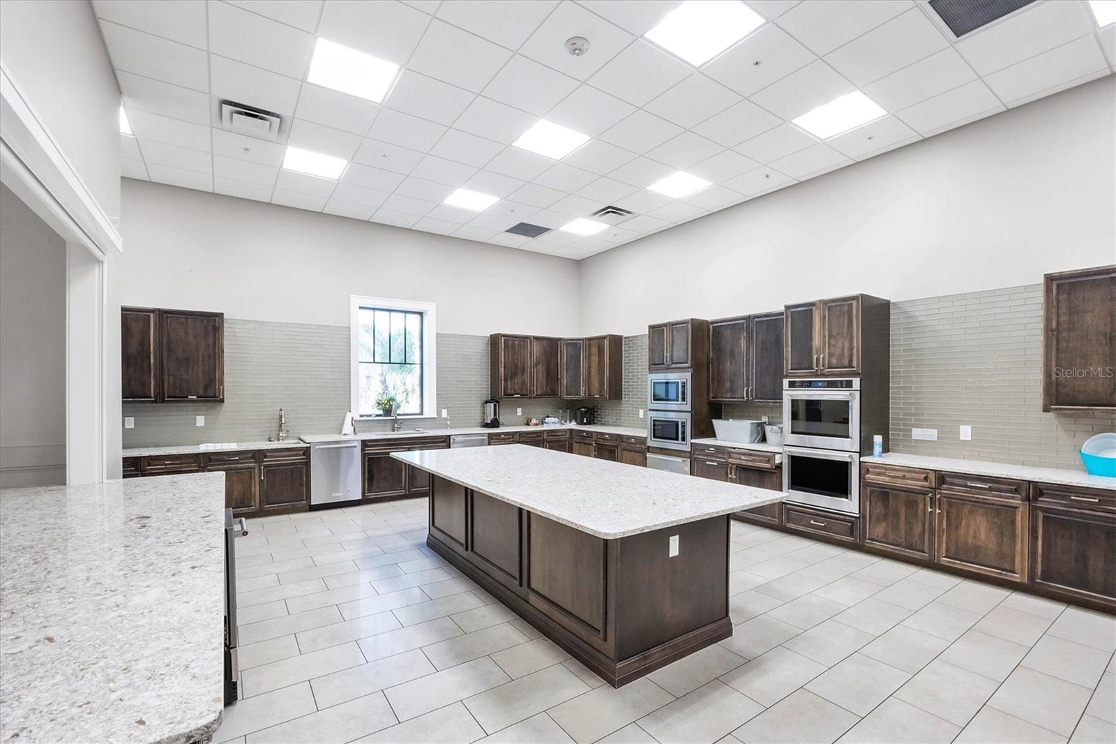 7665 SUMMERLAND COVE, Lakewood Ranch, FL 34202