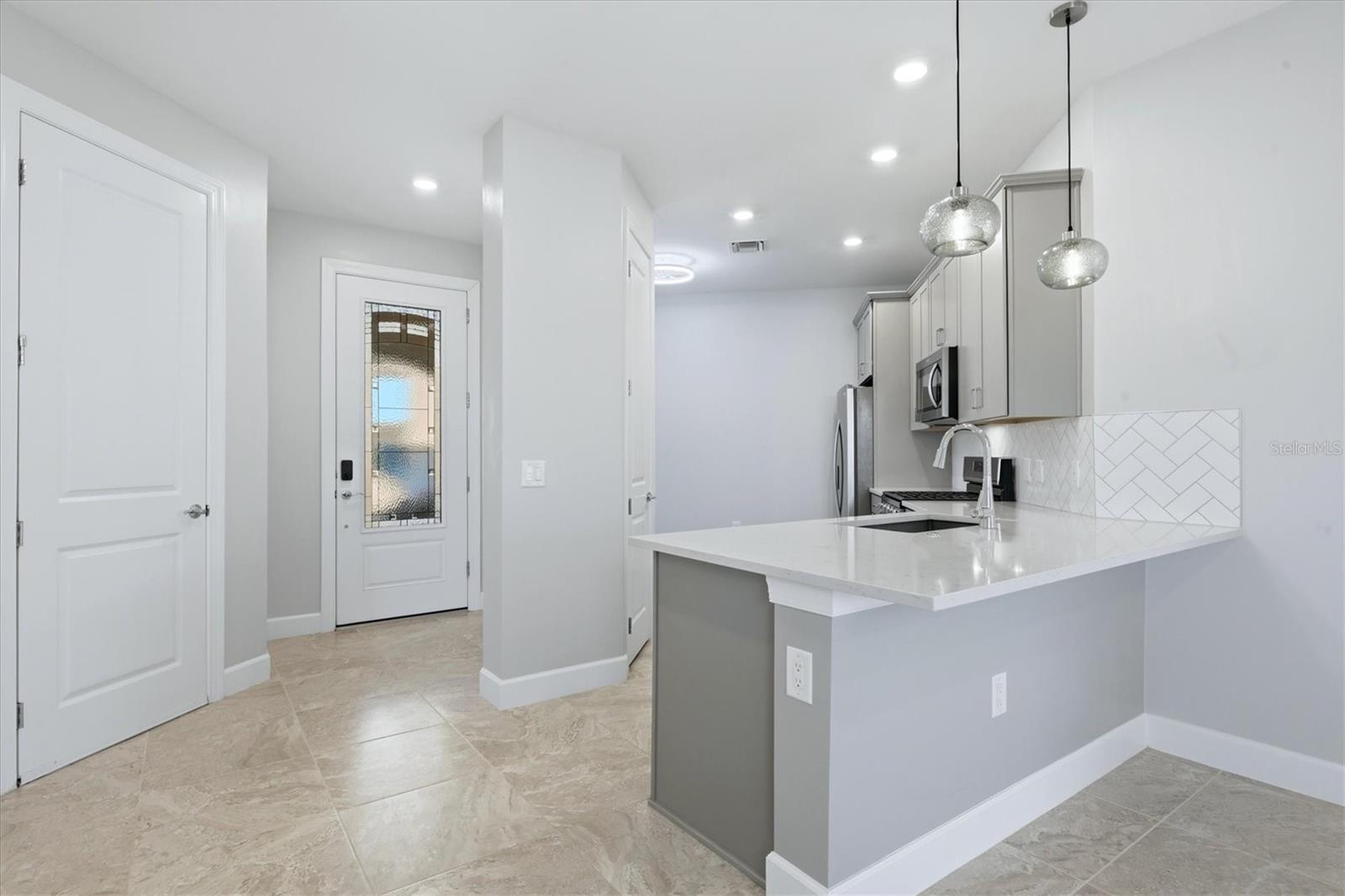 7665 SUMMERLAND COVE, Lakewood Ranch, FL 34202
