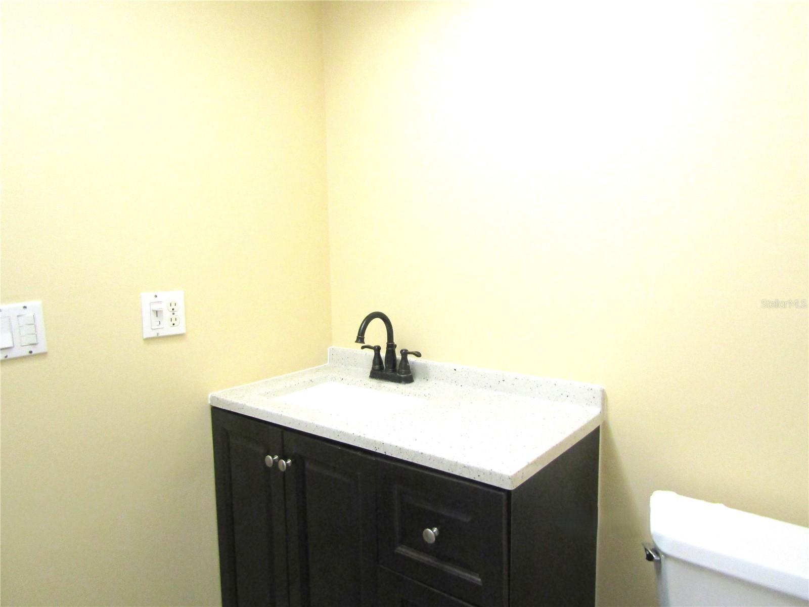 3688 GLEN OAKS MANOR DRIVE, Sarasota, FL 34232