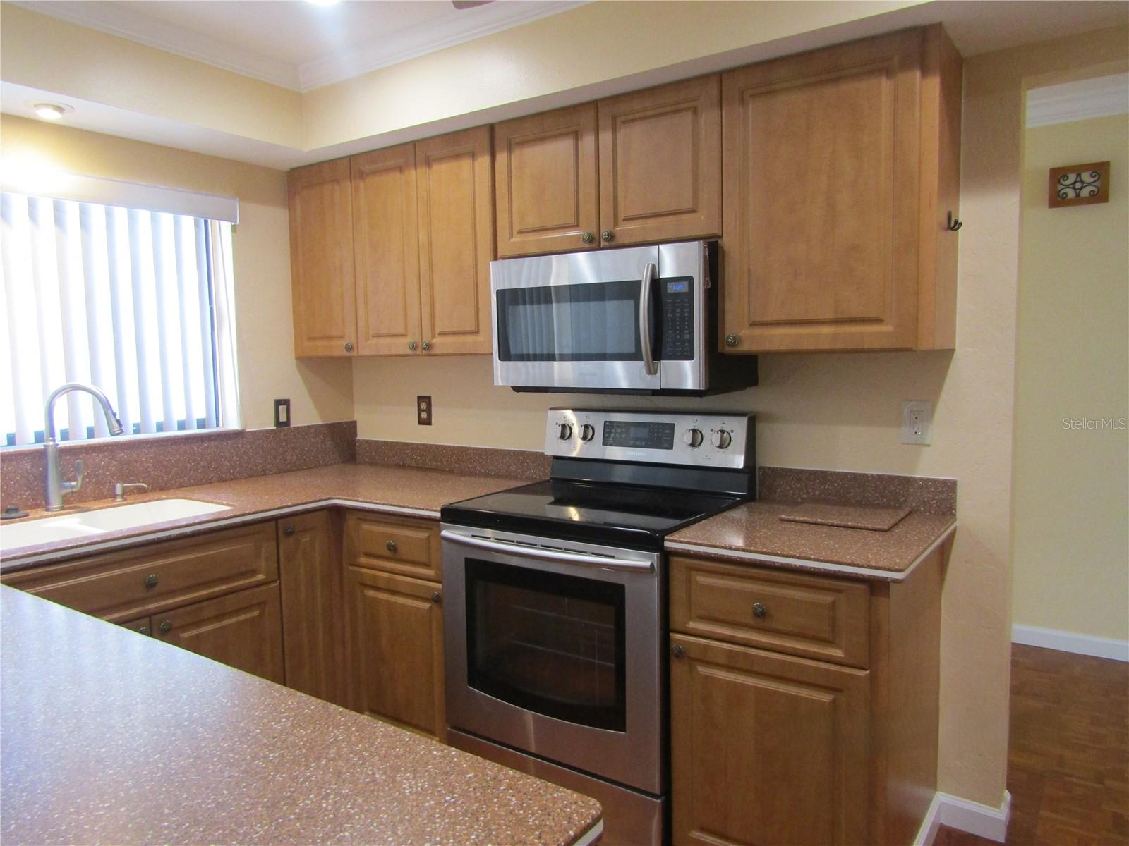 3688 GLEN OAKS MANOR DRIVE, Sarasota, FL 34232