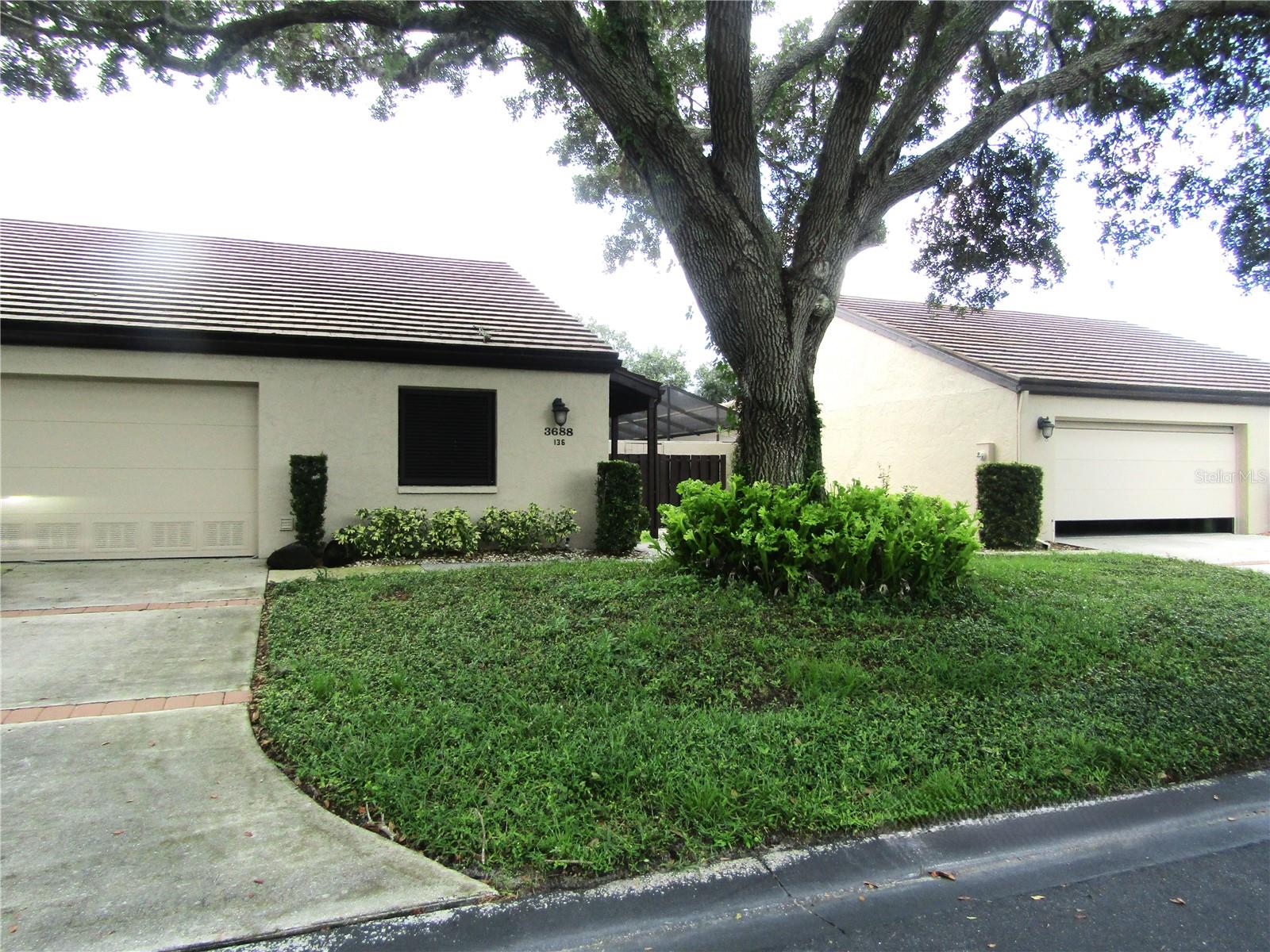 3688 GLEN OAKS MANOR DRIVE, Sarasota, FL 34232 3688 GLEN OAKS MANOR DRIVE, Sarasota, FL 34232