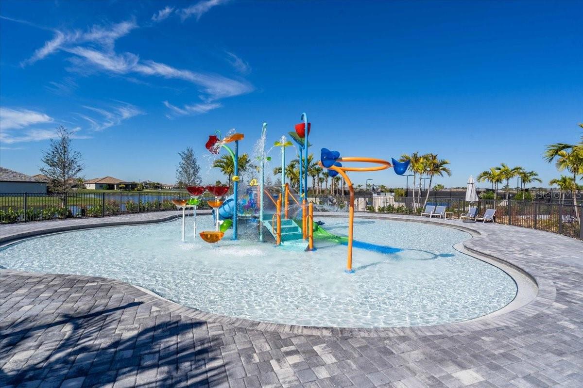 16449 WHALE GREY PLACE, Bradenton, FL 34211