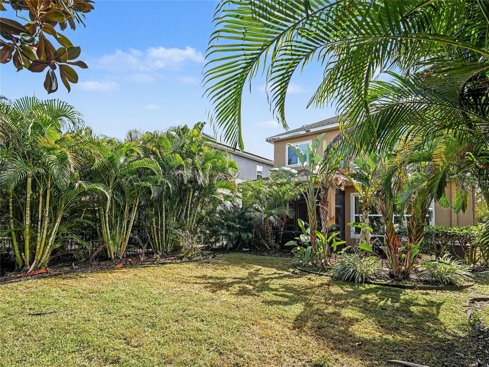 7508 LANTERN PARK AVENUE, Apollo Beach, FL 33572