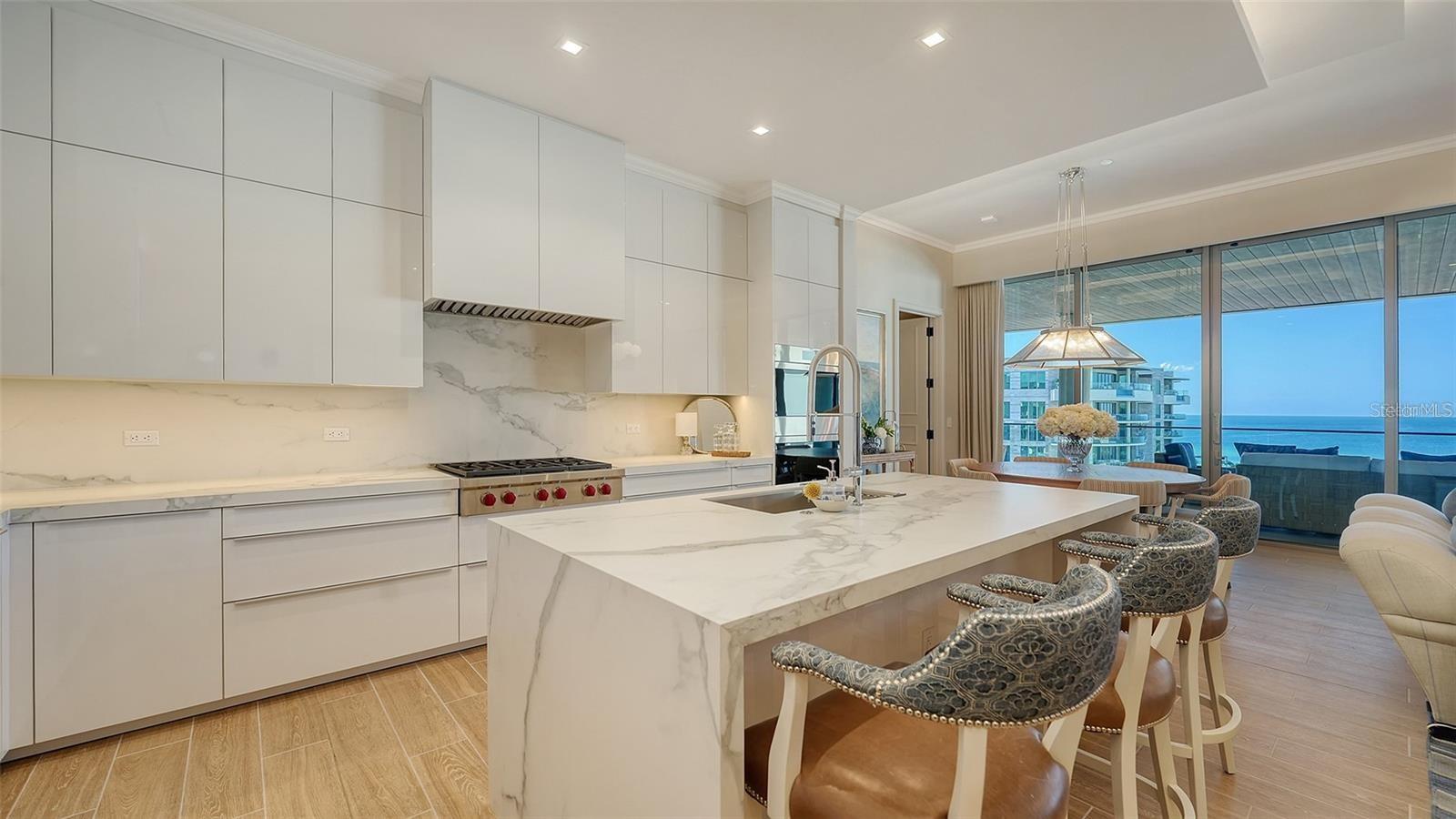 1591 GULF OF MEXICO DRIVE, #514, Longboat Key, FL 34228