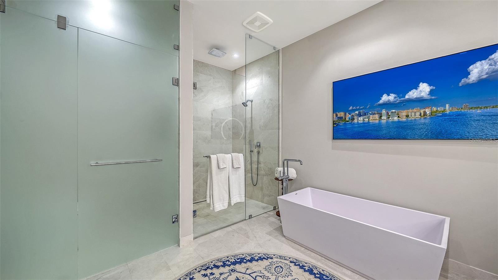 1591 GULF OF MEXICO DRIVE, #514, Longboat Key, FL 34228