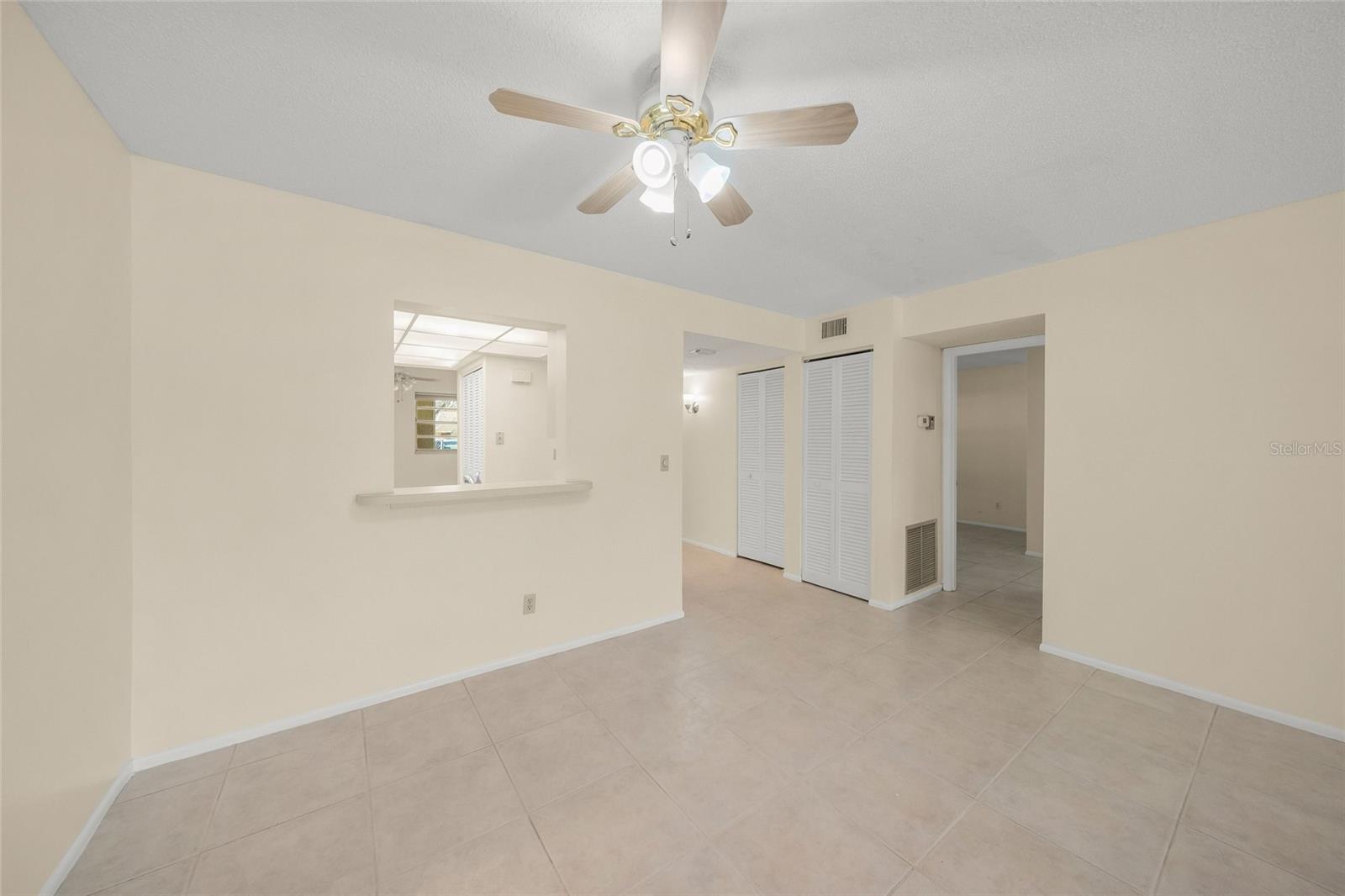 7860 PALM AIRE LANE, #105, Sarasota, FL 34243