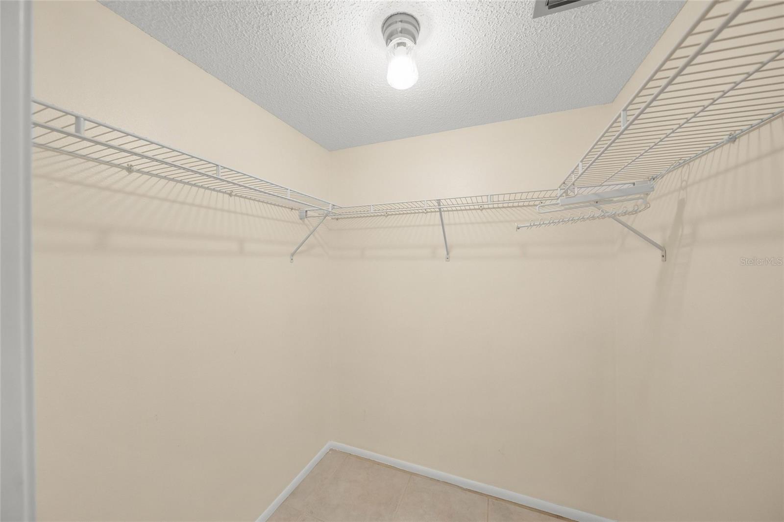 7860 PALM AIRE LANE, #105, Sarasota, FL 34243