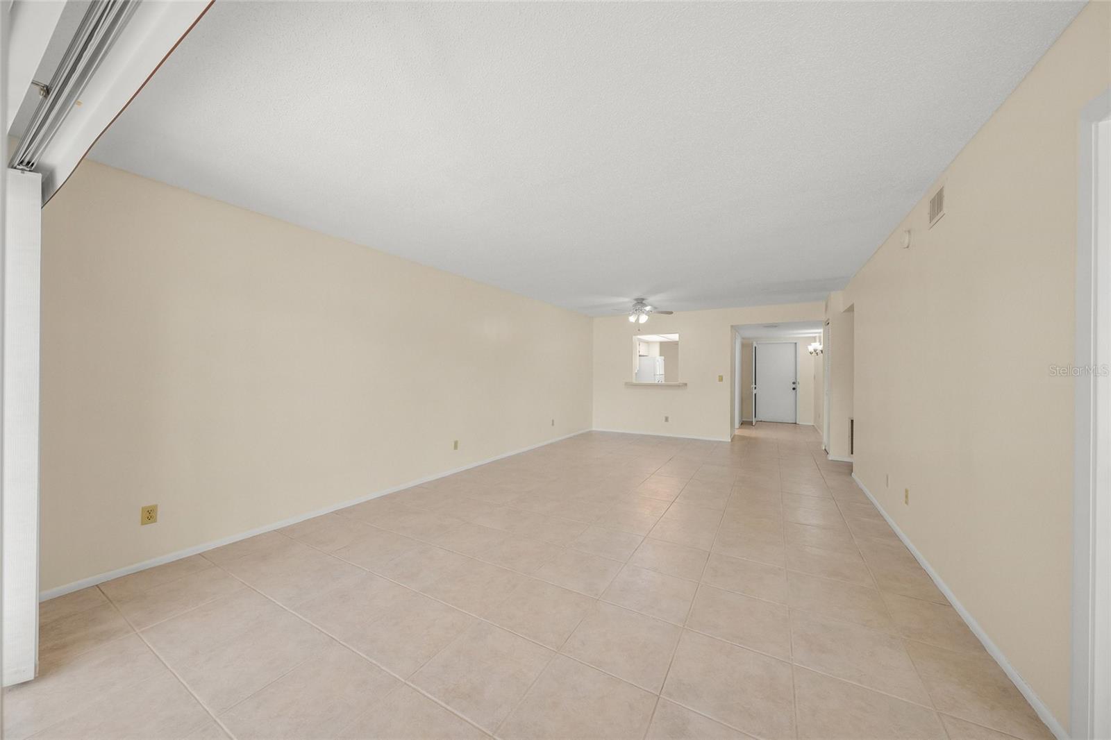 7860 PALM AIRE LANE, #105, Sarasota, FL 34243