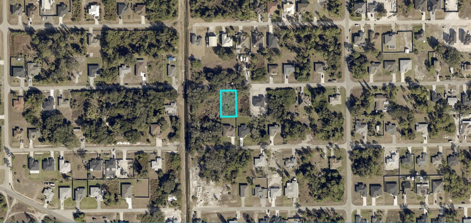 3815 37TH STREET SW, Lehigh Acres, FL 33976