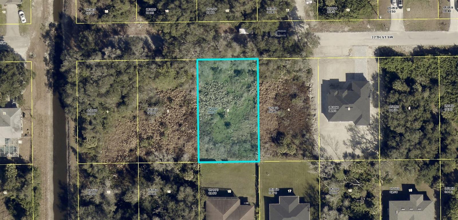 3815 37TH STREET SW, Lehigh Acres, FL 33976