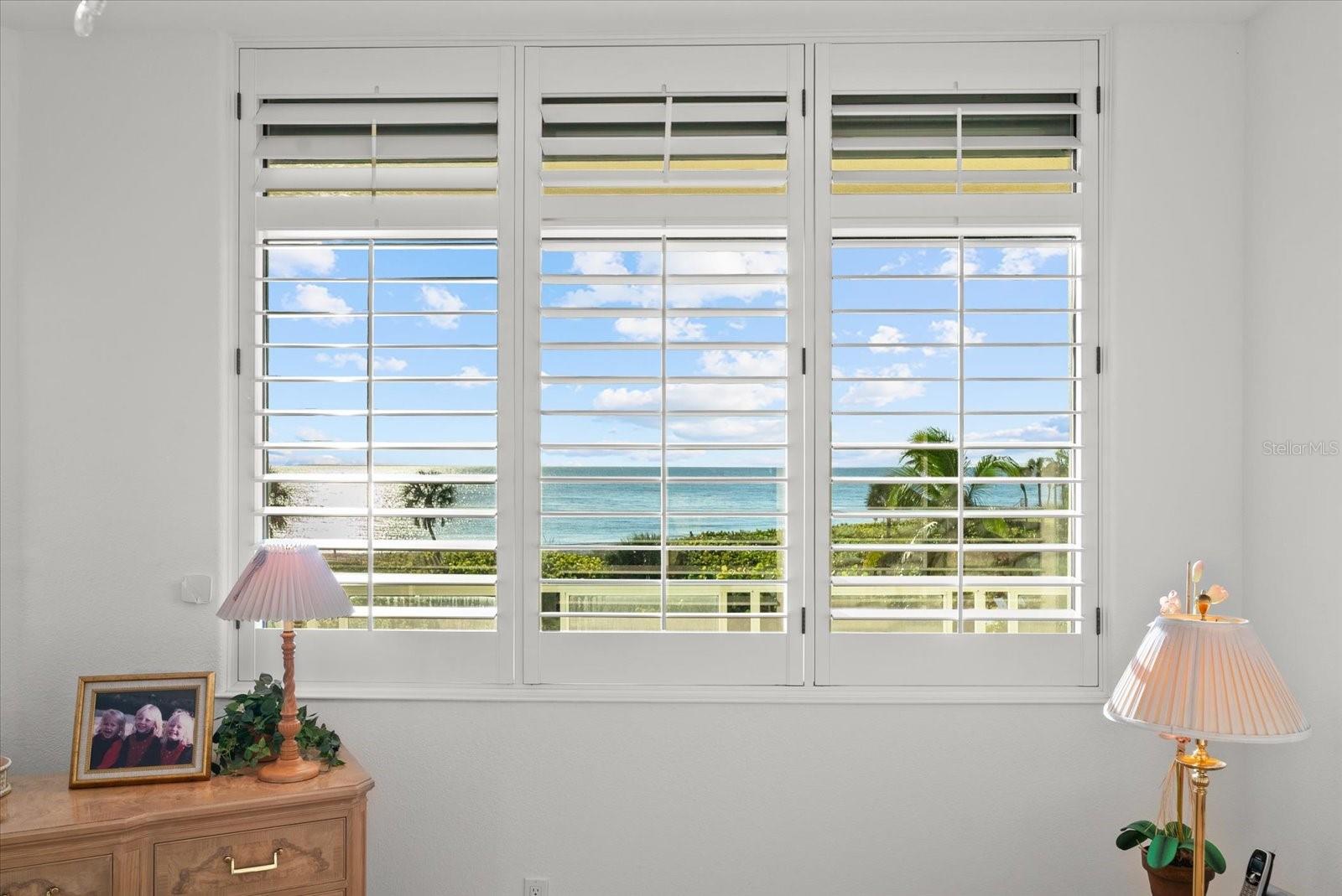 2165 GULF OF MEXICO DRIVE, #121, Longboat Key, FL 34228