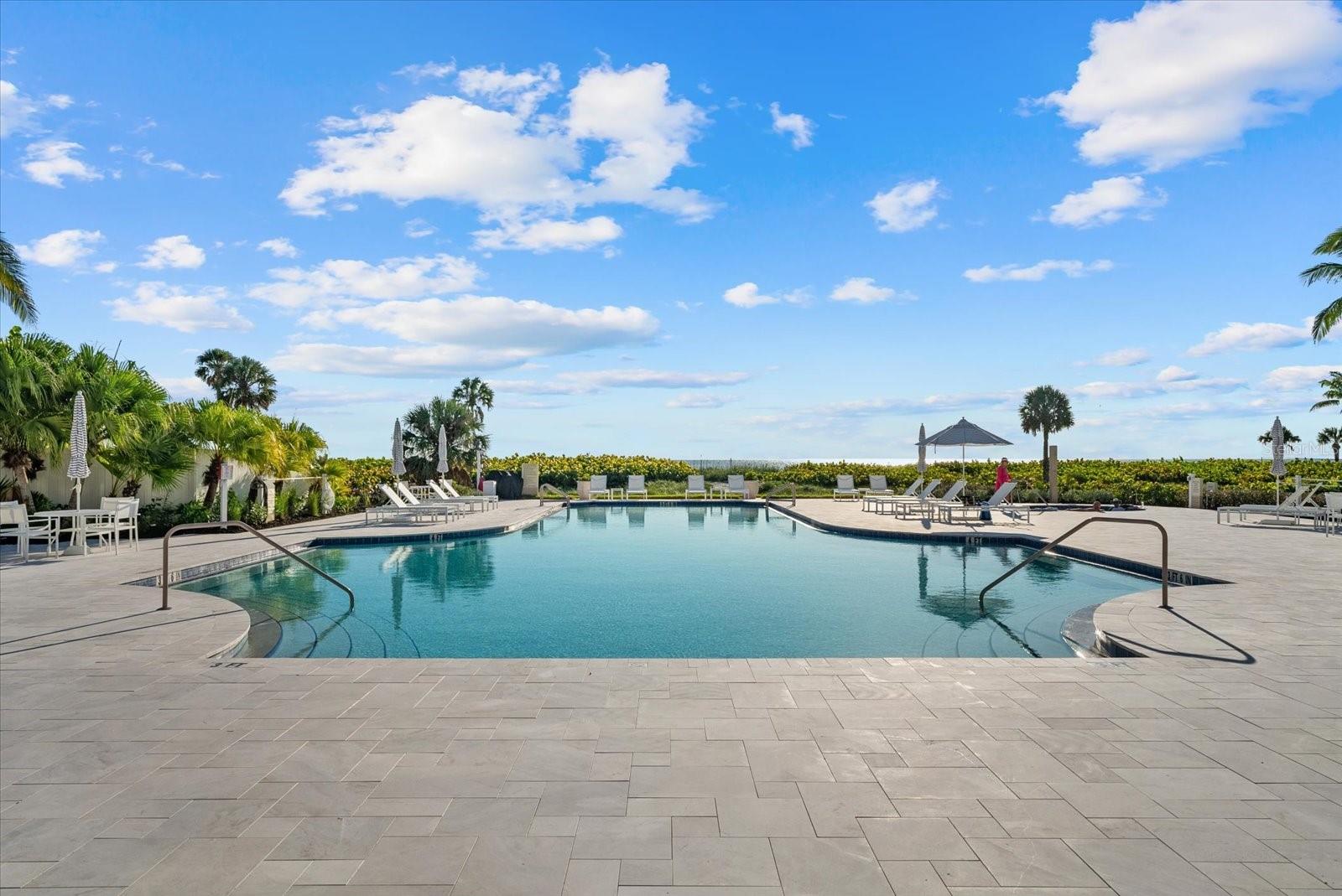 2165 GULF OF MEXICO DRIVE, #121, Longboat Key, FL 34228