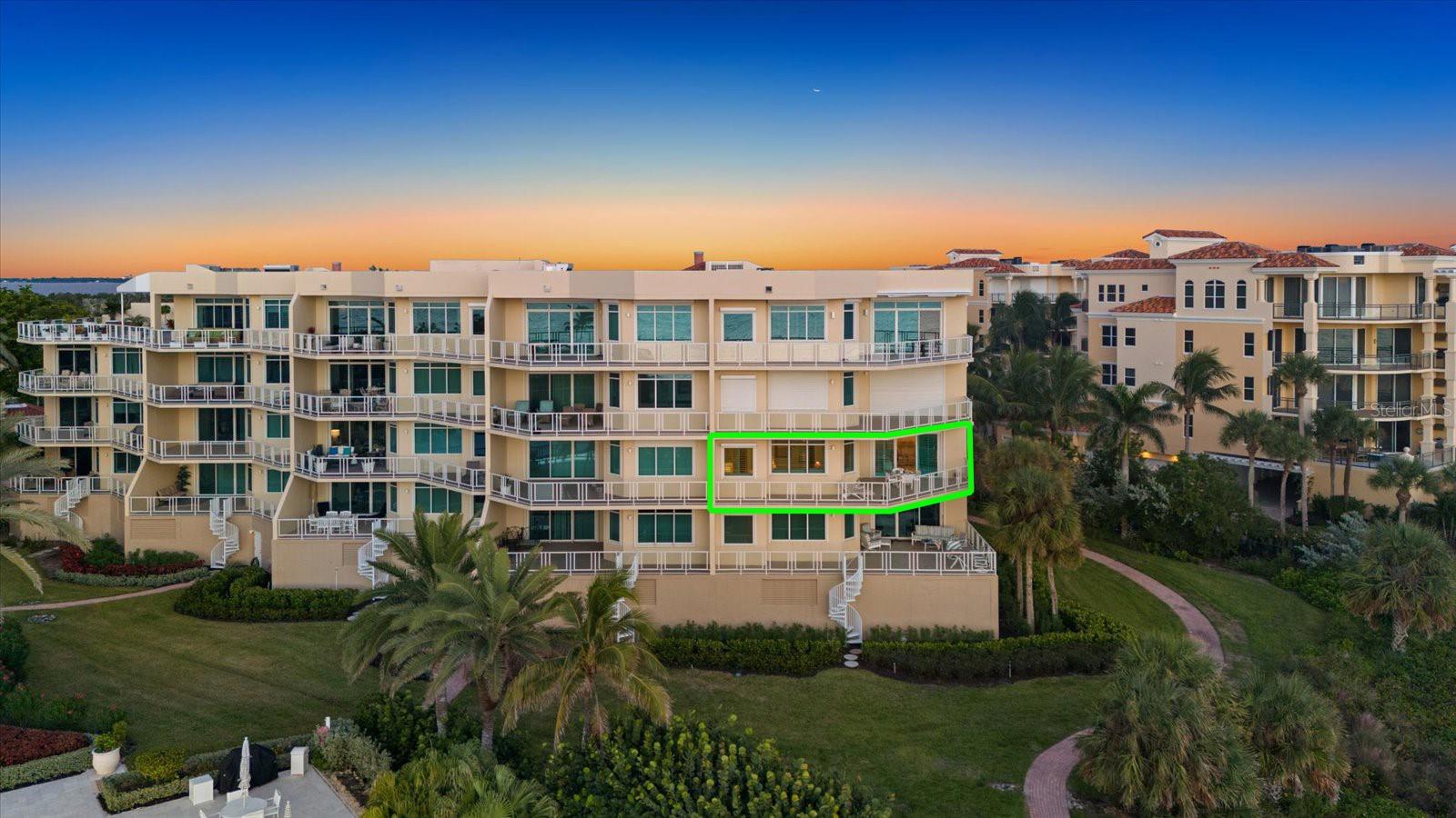2165 GULF OF MEXICO DRIVE, #121, Longboat Key, FL 34228