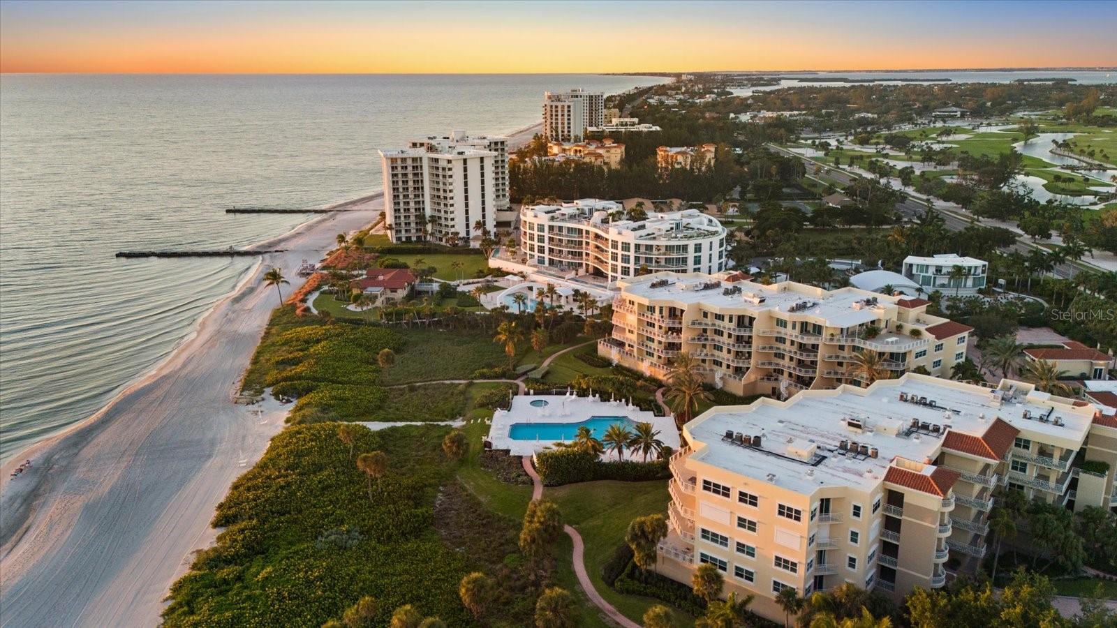 2165 GULF OF MEXICO DRIVE, #121, Longboat Key, FL 34228