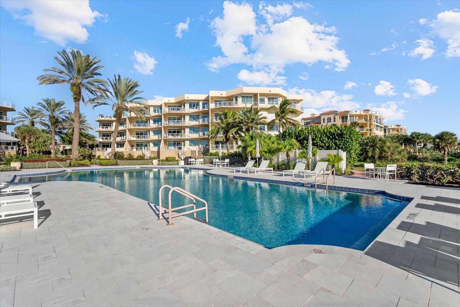2165 GULF OF MEXICO DRIVE, #121, Longboat Key, FL 34228