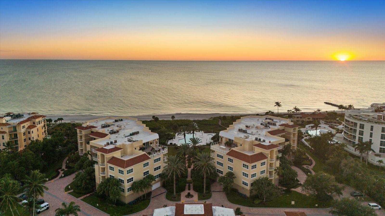 2165 GULF OF MEXICO DRIVE, #121, Longboat Key, FL 34228