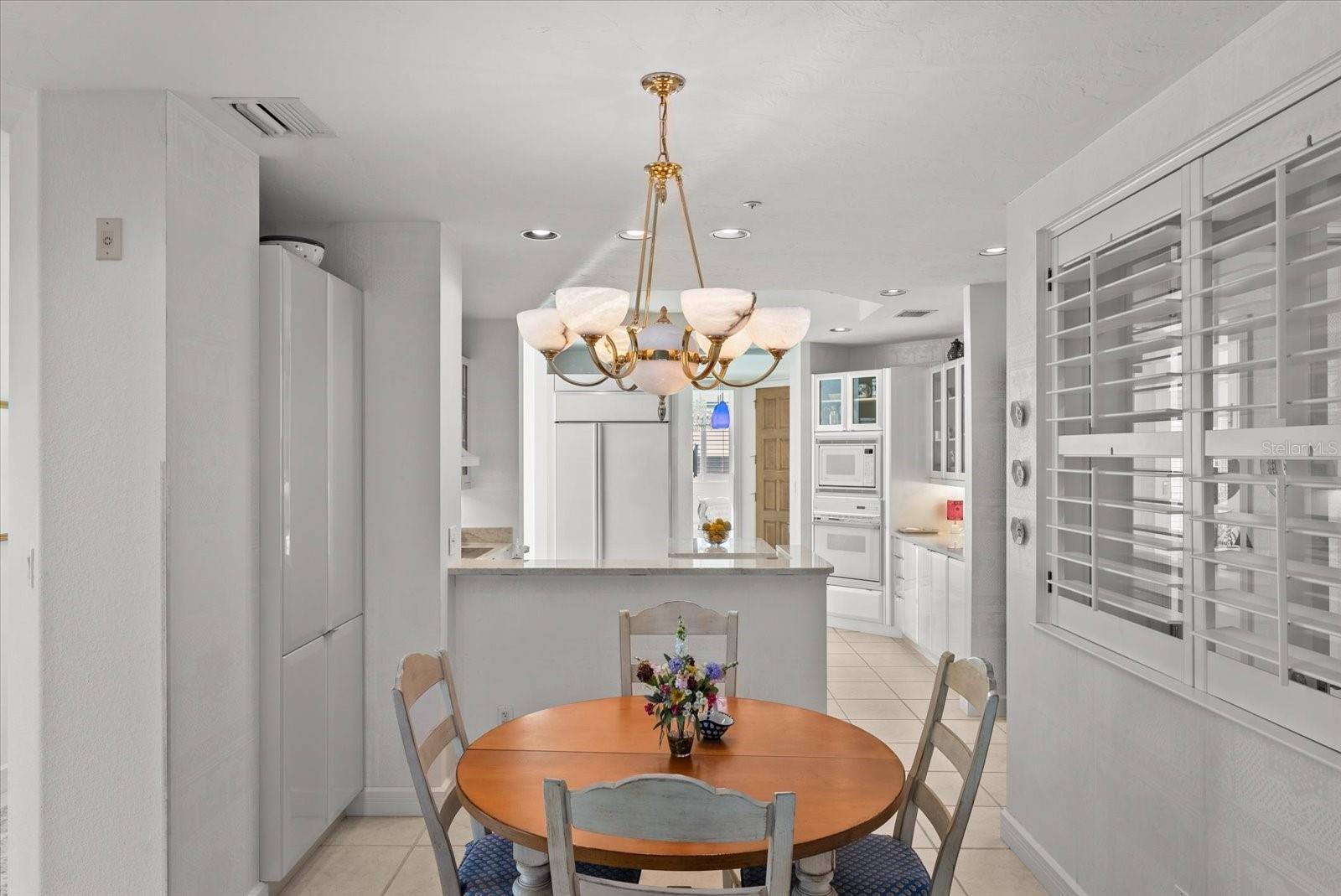 2165 GULF OF MEXICO DRIVE, #121, Longboat Key, FL 34228