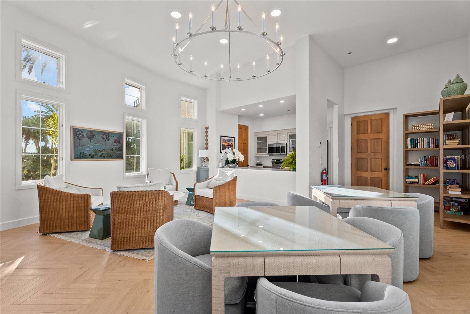 2165 GULF OF MEXICO DRIVE, #121, Longboat Key, FL 34228