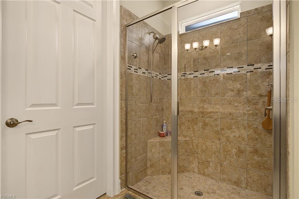 3161 AMADORA CIRCLE, Cape Coral, FL 33909