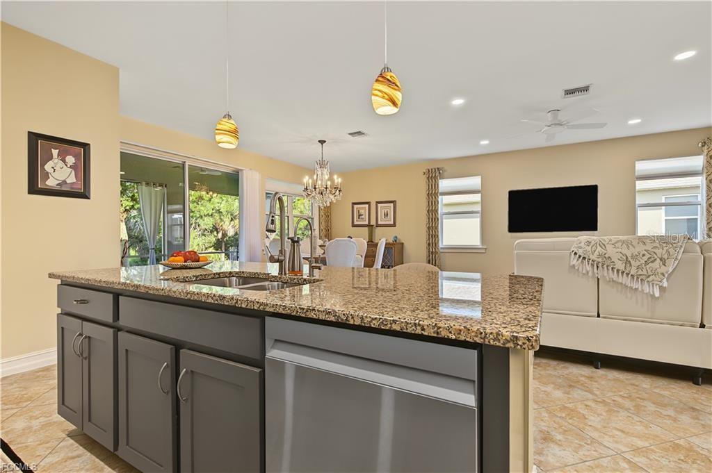 3161 AMADORA CIRCLE, Cape Coral, FL 33909