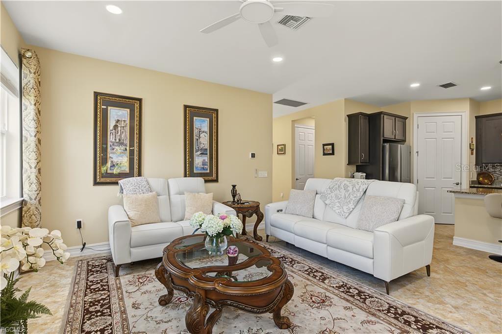 3161 AMADORA CIRCLE, Cape Coral, FL 33909
