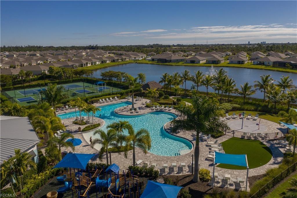 3161 AMADORA CIRCLE, Cape Coral, FL 33909